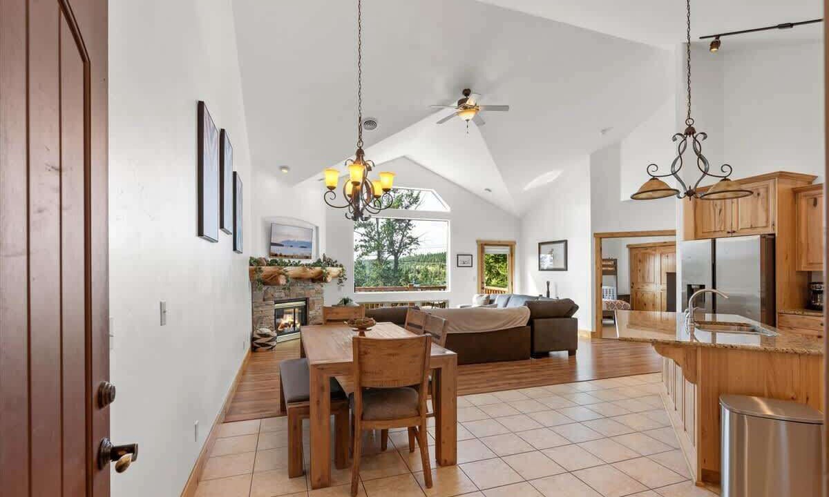 Photo of Livingroom in Somers