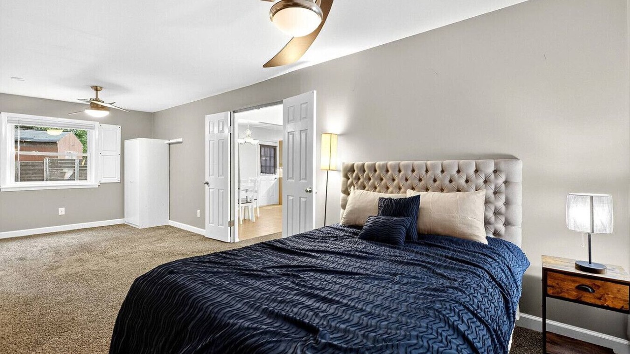 Photo of Bedroom in Newark