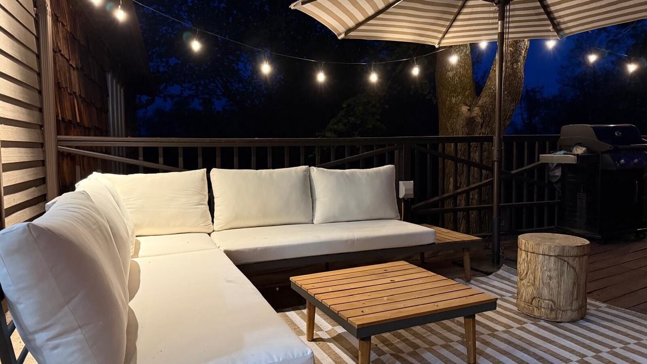 Photo of Outdoor in Kingston