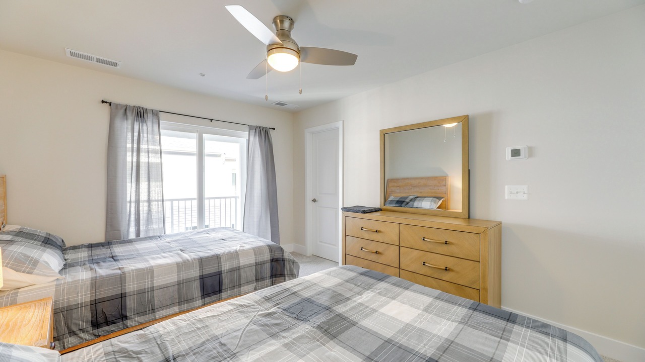 Photo of Bedroom in Caine Woods