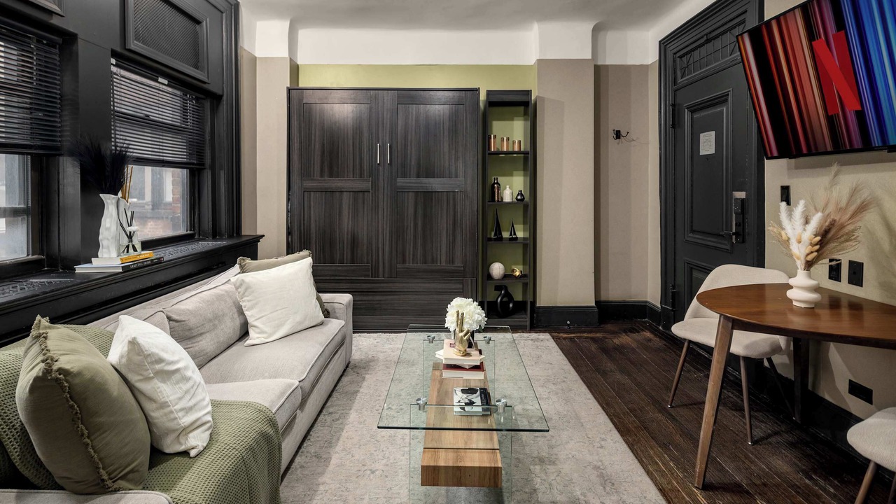 Photo of Livingroom in Central New York City
