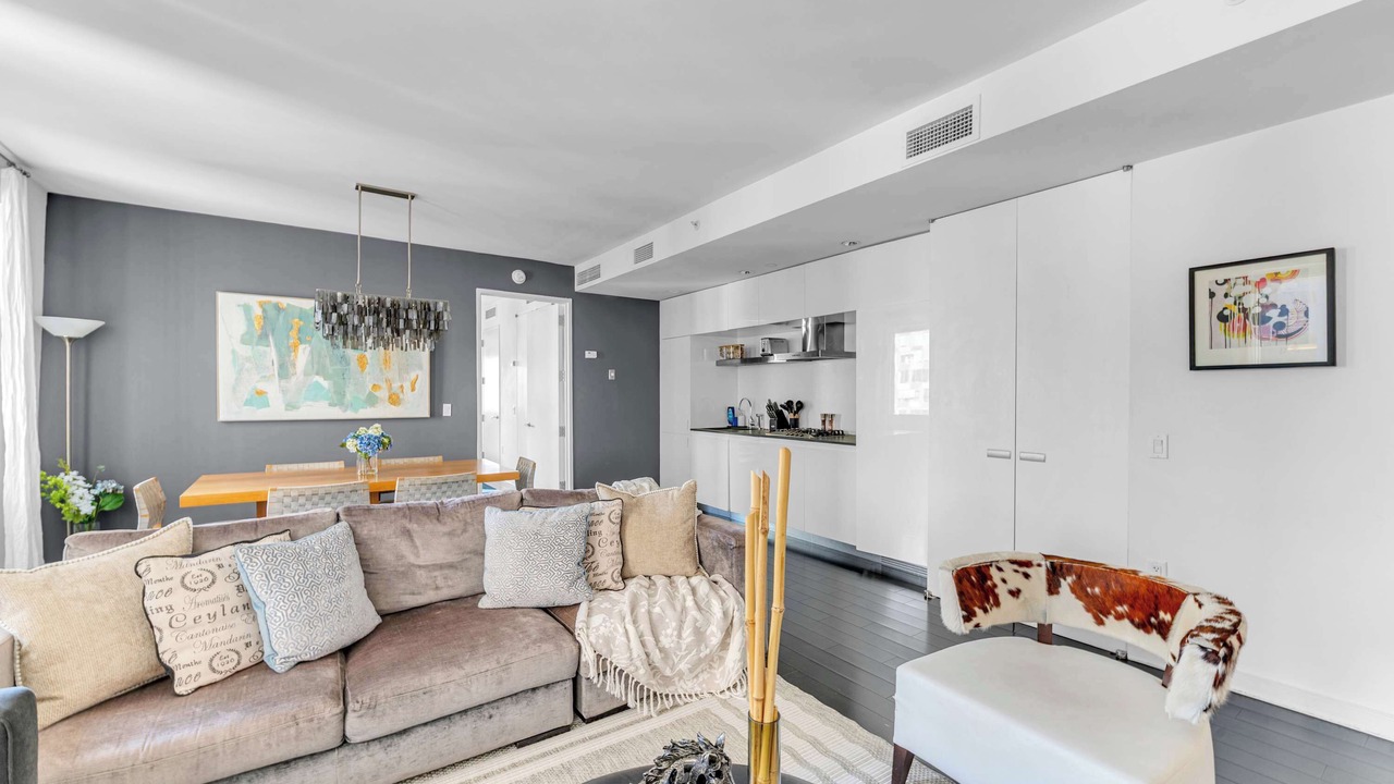 Photo of Livingroom in Central New York City