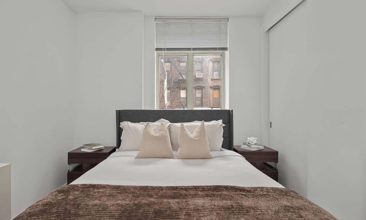 Photo of Bedroom in Midtown West