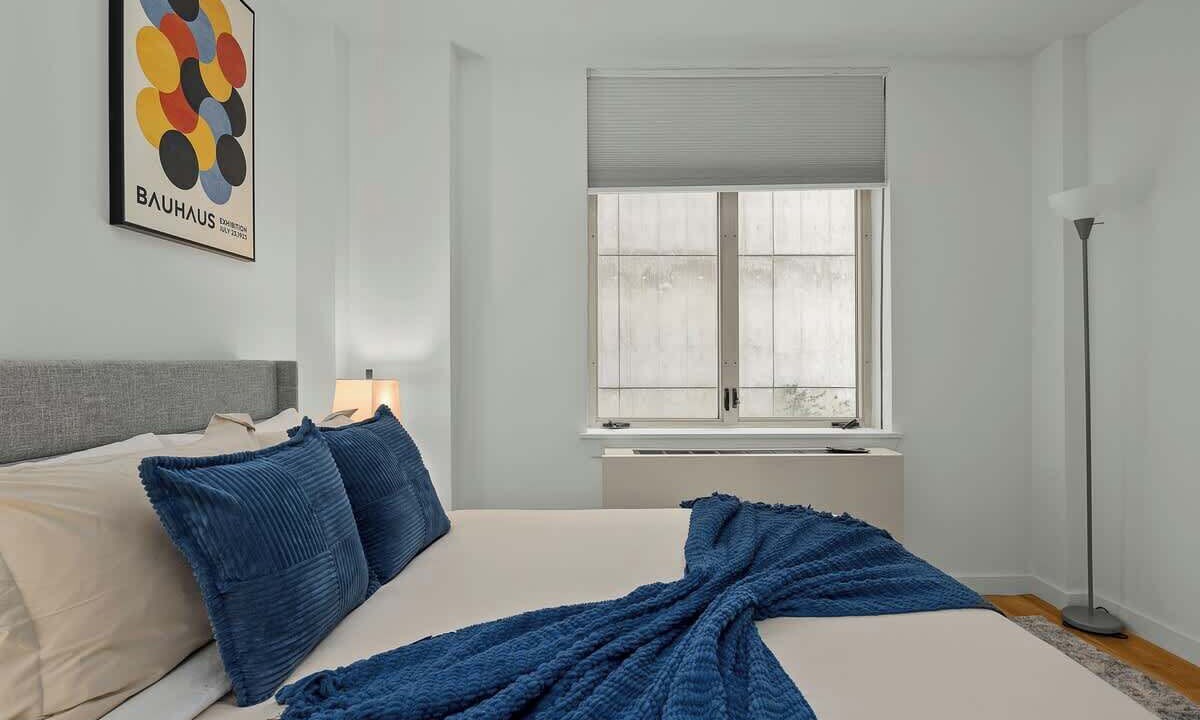 Photo of Bedroom in Midtown West