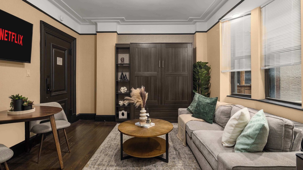 Photo of Livingroom in Central New York City