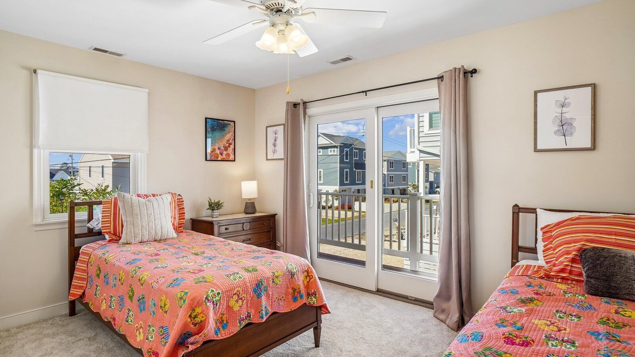 Photo of Patio Balcony in South Bethany Harbor