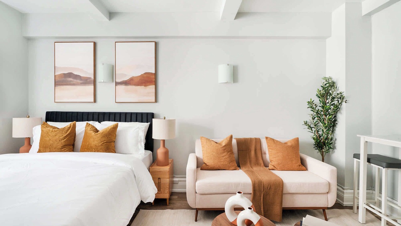 Photo of Bedroom in Lincoln Square