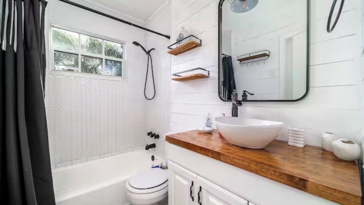 Photo of Bathroom in Boulevard Heights