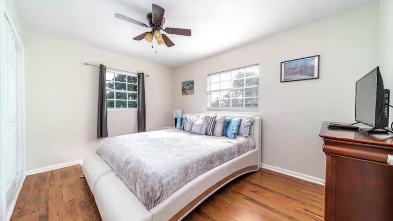 Photo of Bedroom in Boulevard Heights