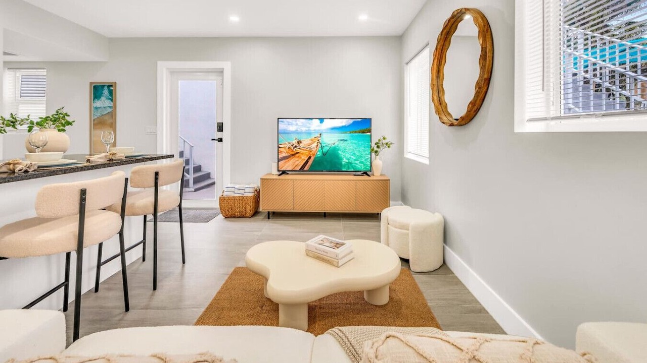 Photo of Livingroom in East Fort Lauderdale