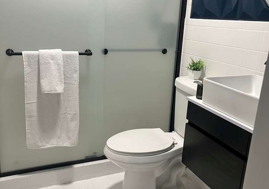 Photo of Bathroom in Tamarac