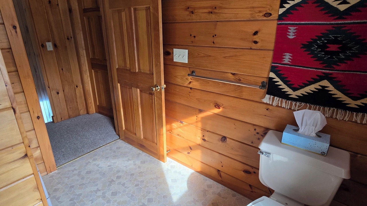 Photo of Bathroom in Indian Lake