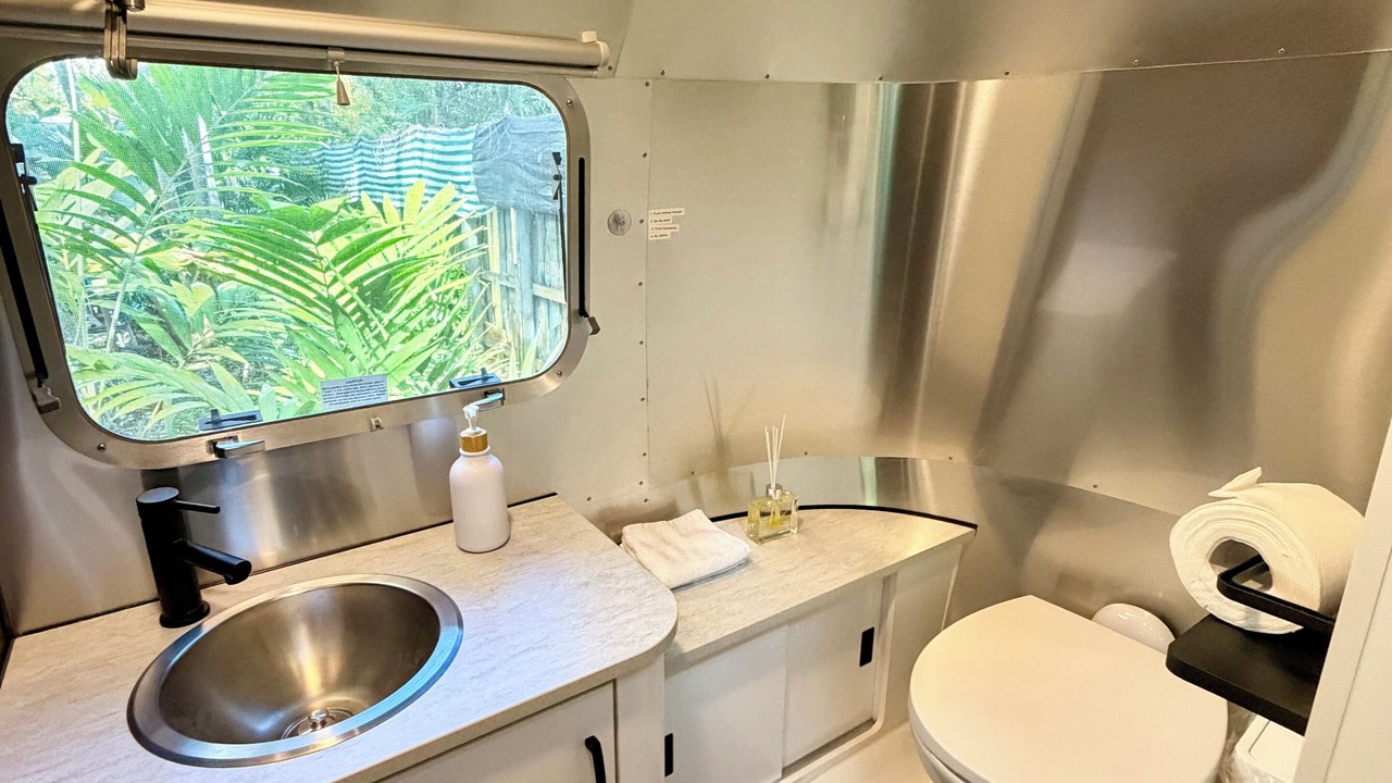 Photo of Bathroom in South Middle River