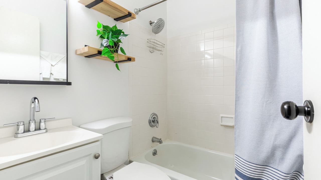 Photo of Bathroom in Bloomingdale