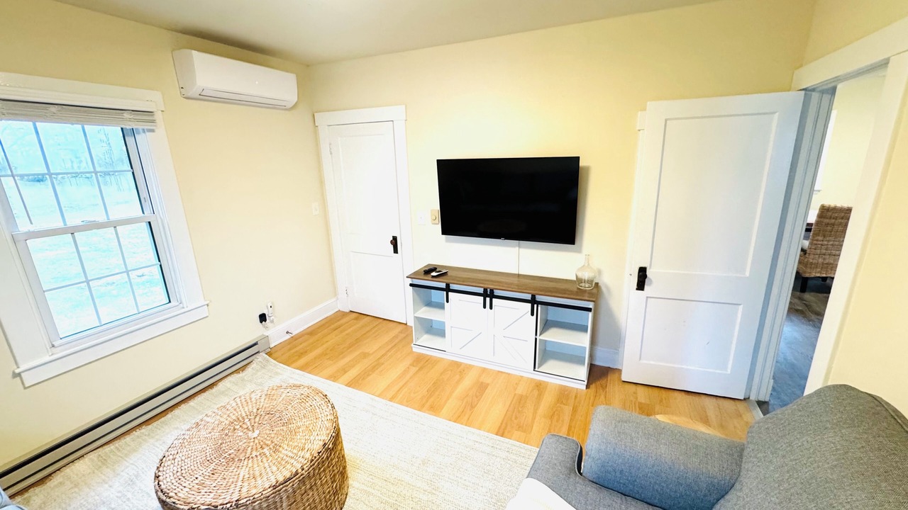 Photo of Livingroom in Cambridge
