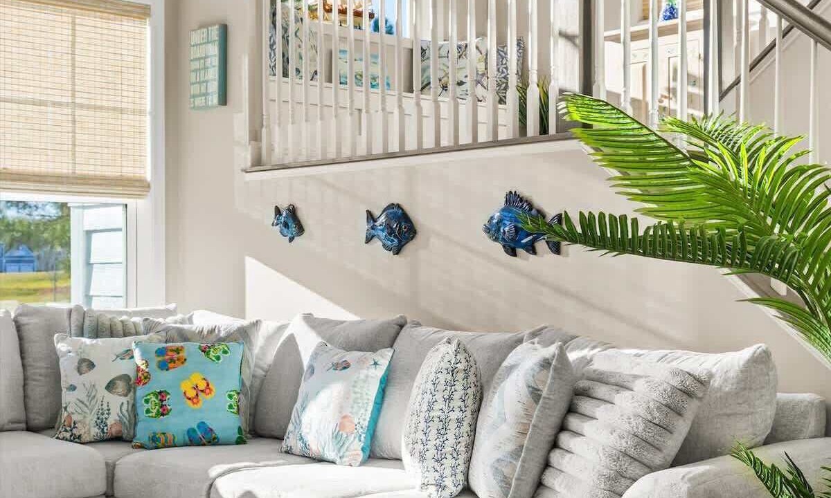 Photo of Livingroom in Bayside