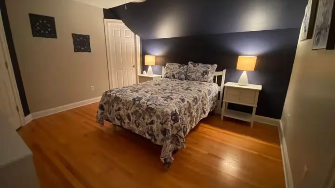 Photo of Bedroom in Algonquin