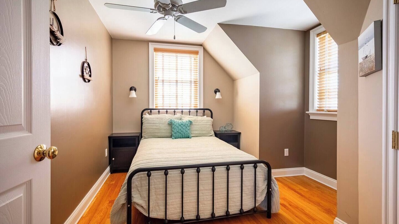 Photo of Bedroom in Algonquin