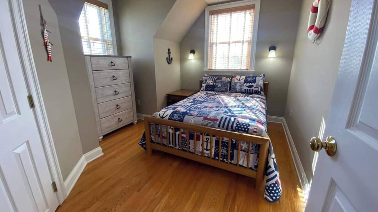Photo of Bedroom in Algonquin
