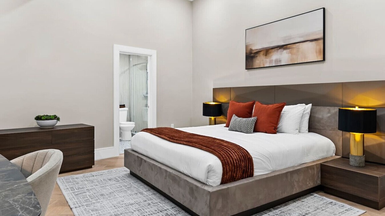 Photo of Bedroom in Downtown Boston