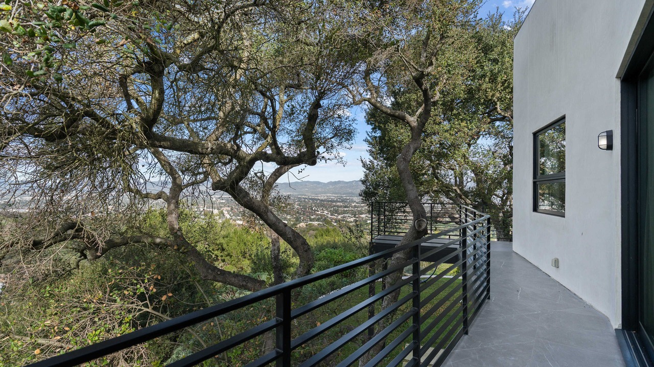Photo of Outdoor in Beverly Hills