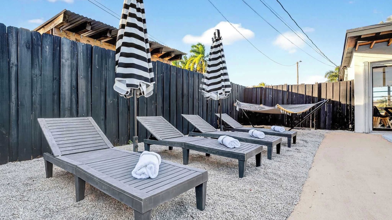 Photo of Patio Balcony in Driftwood