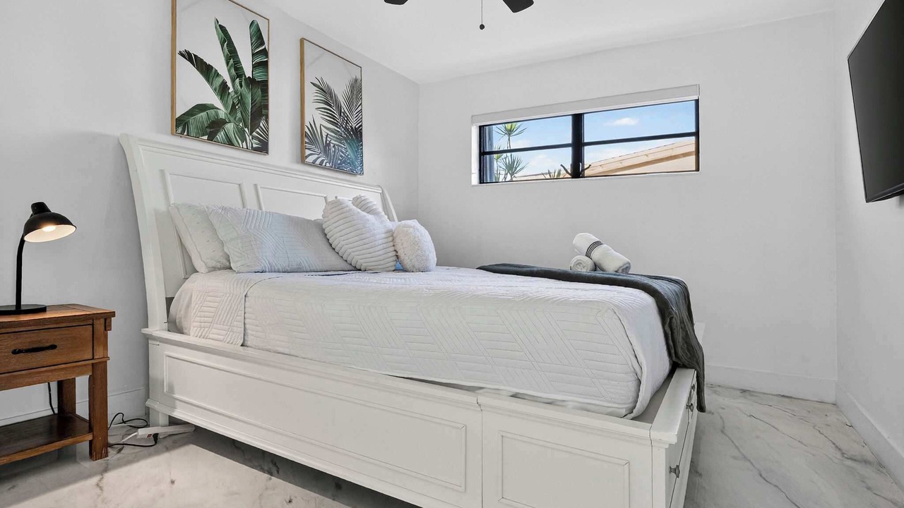 Photo of Bedroom in Driftwood