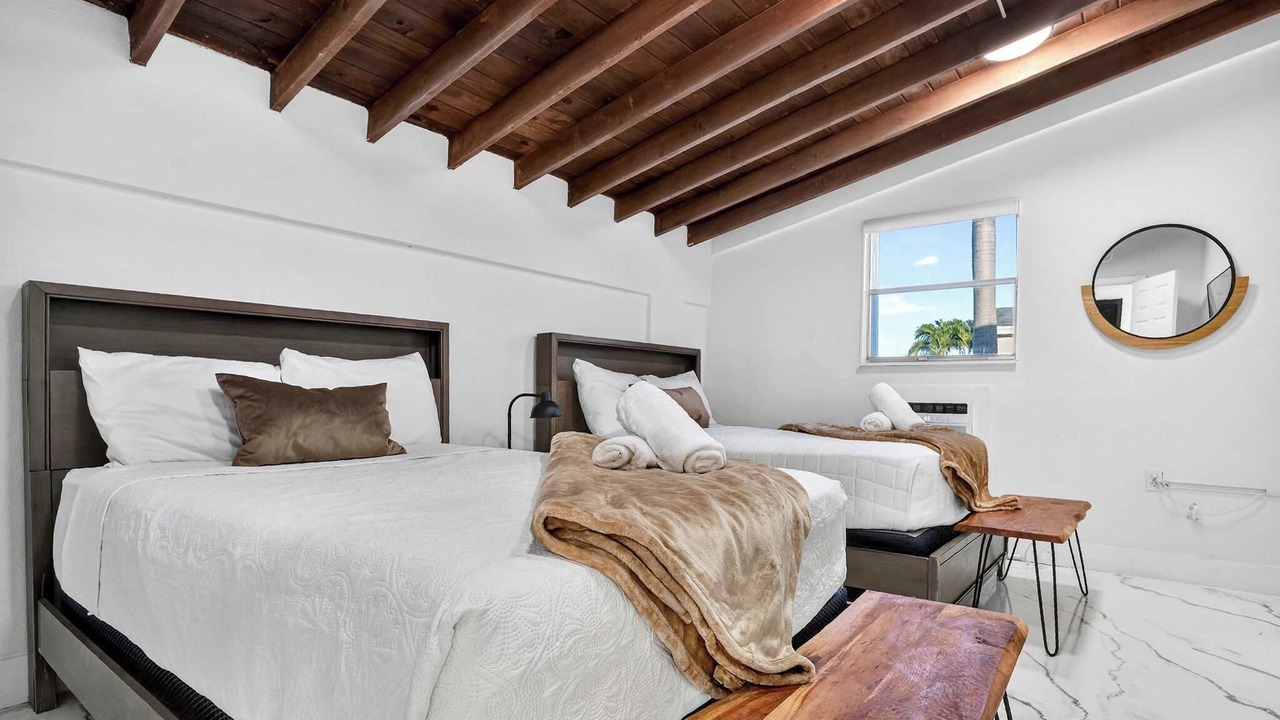 Photo of Bedroom in Driftwood