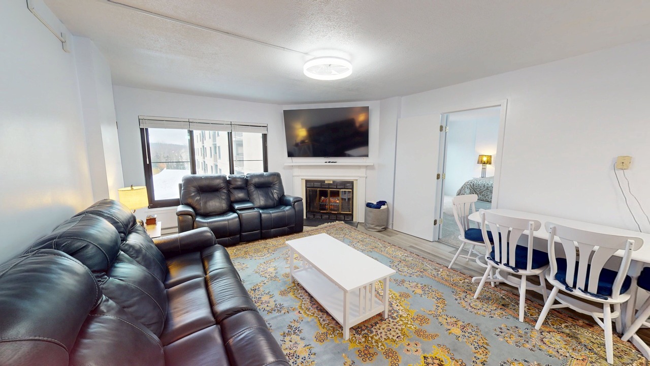 Photo of Bedroom in Snowshoe