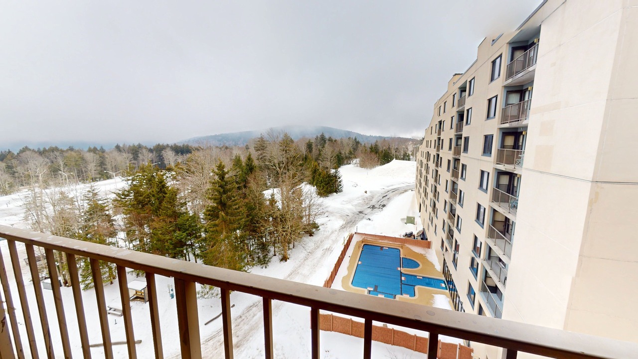 Photo of Patio Balcony in Snowshoe
