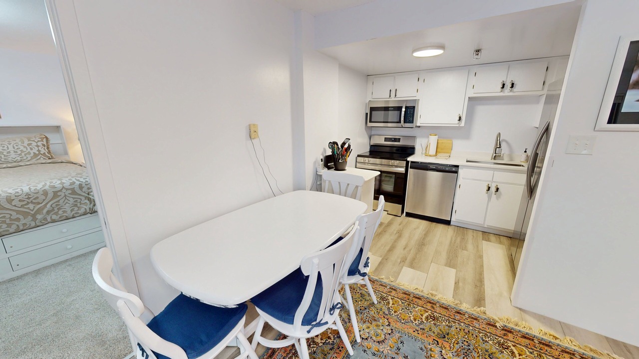 Photo of Bedroom in Snowshoe