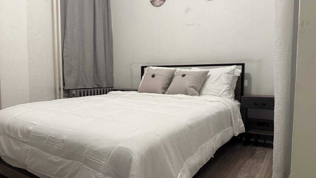 Photo of Bedroom in Long Branch