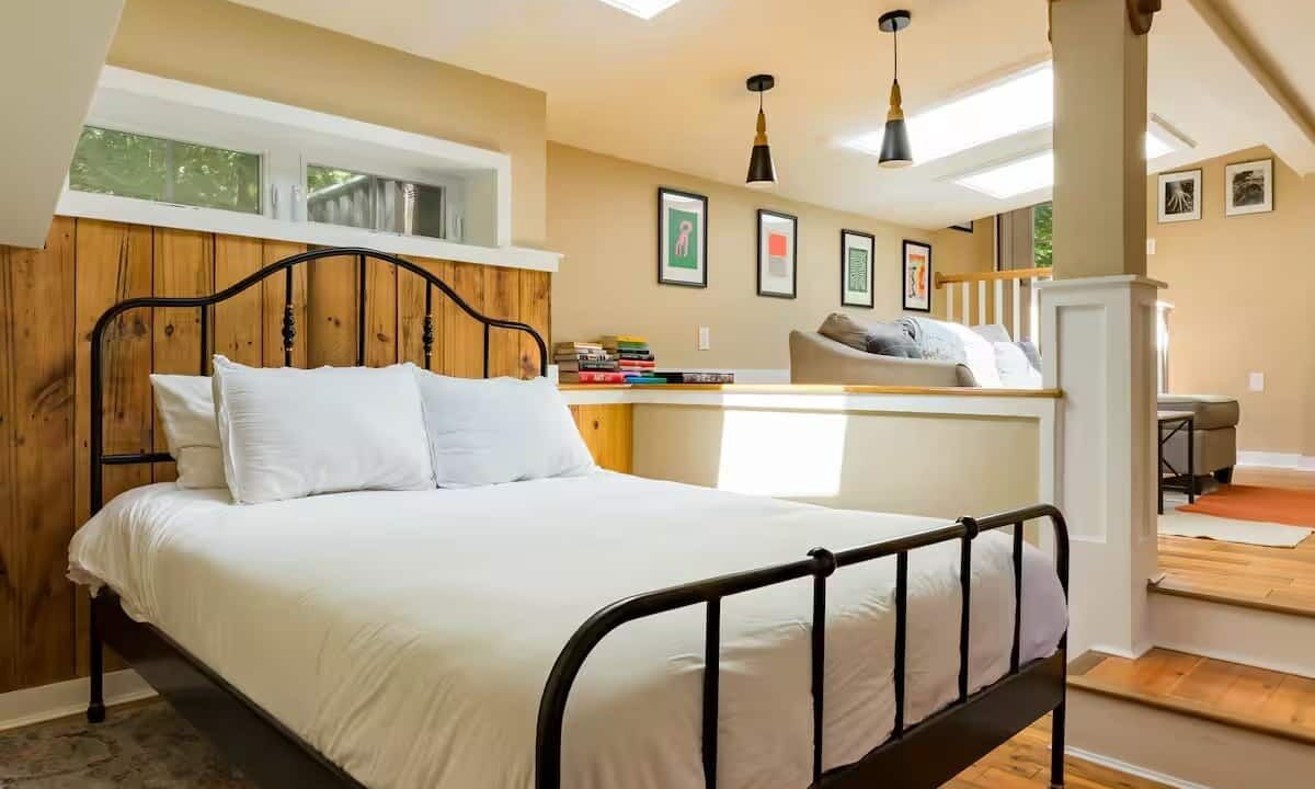 Photo of Bedroom in Mount Marion