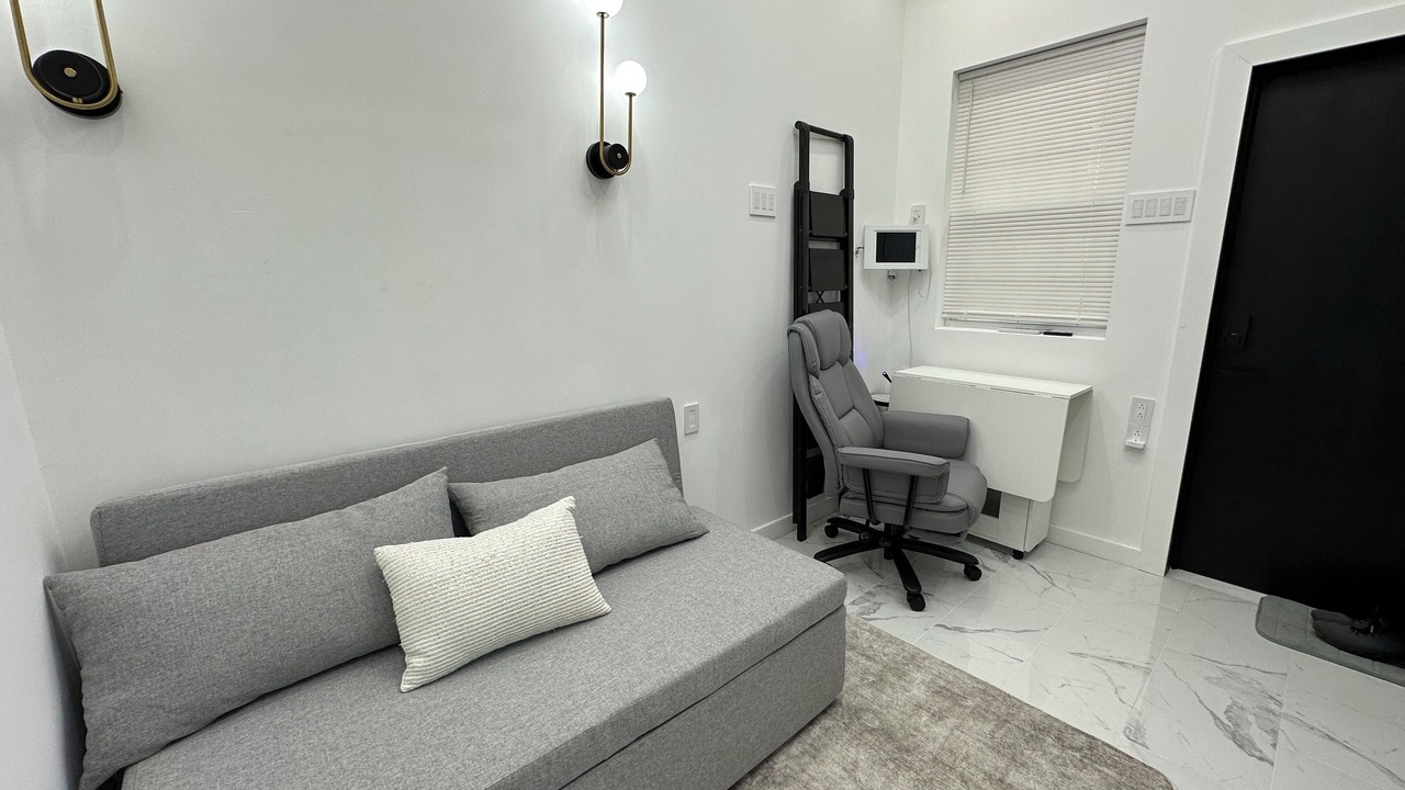 Photo of Livingroom in Greenville