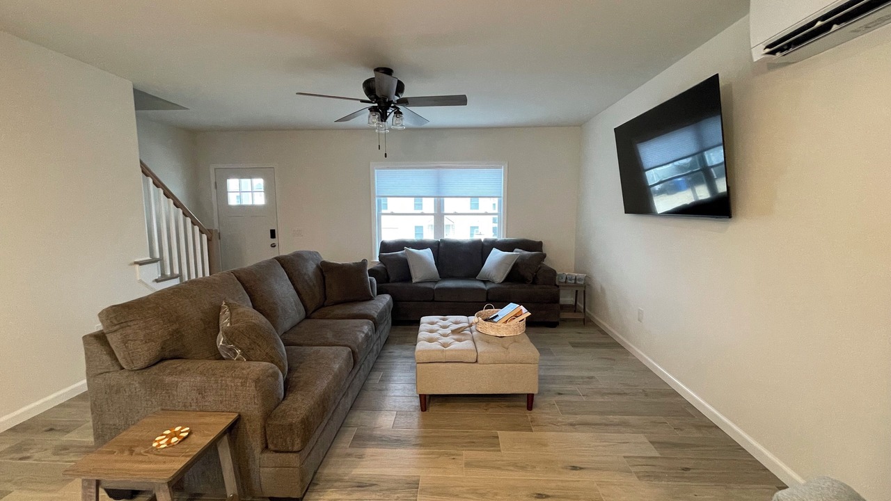 Photo of Livingroom in Beach Haven West