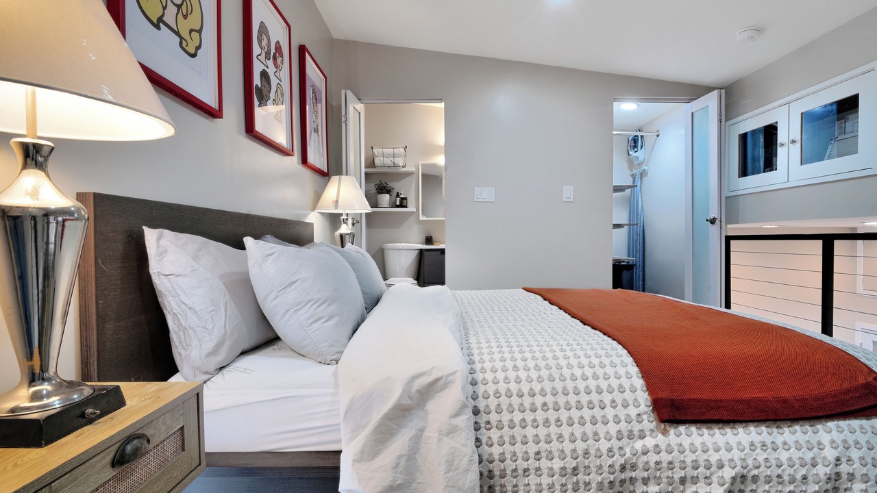Photo of Bedroom in Stanton Park