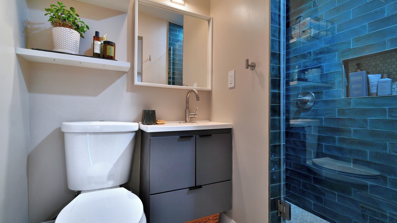 Photo of Bathroom in Stanton Park