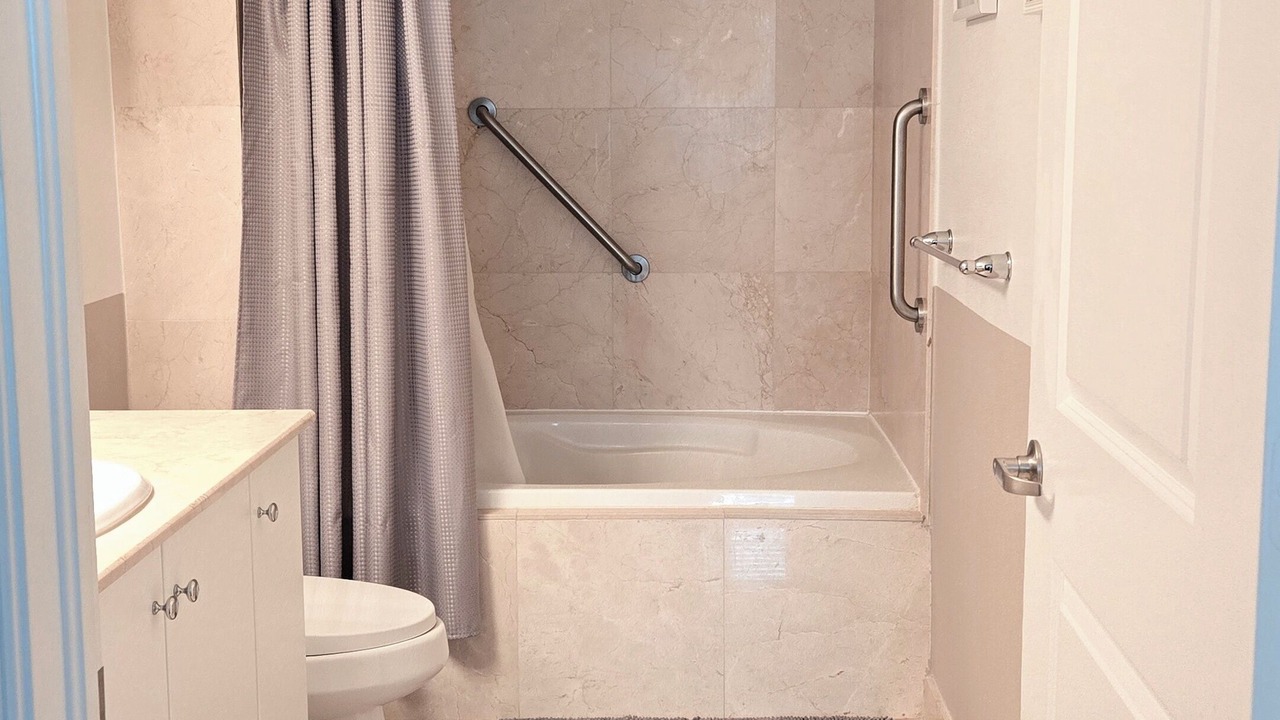 Photo of Bathroom in Boynton Beach