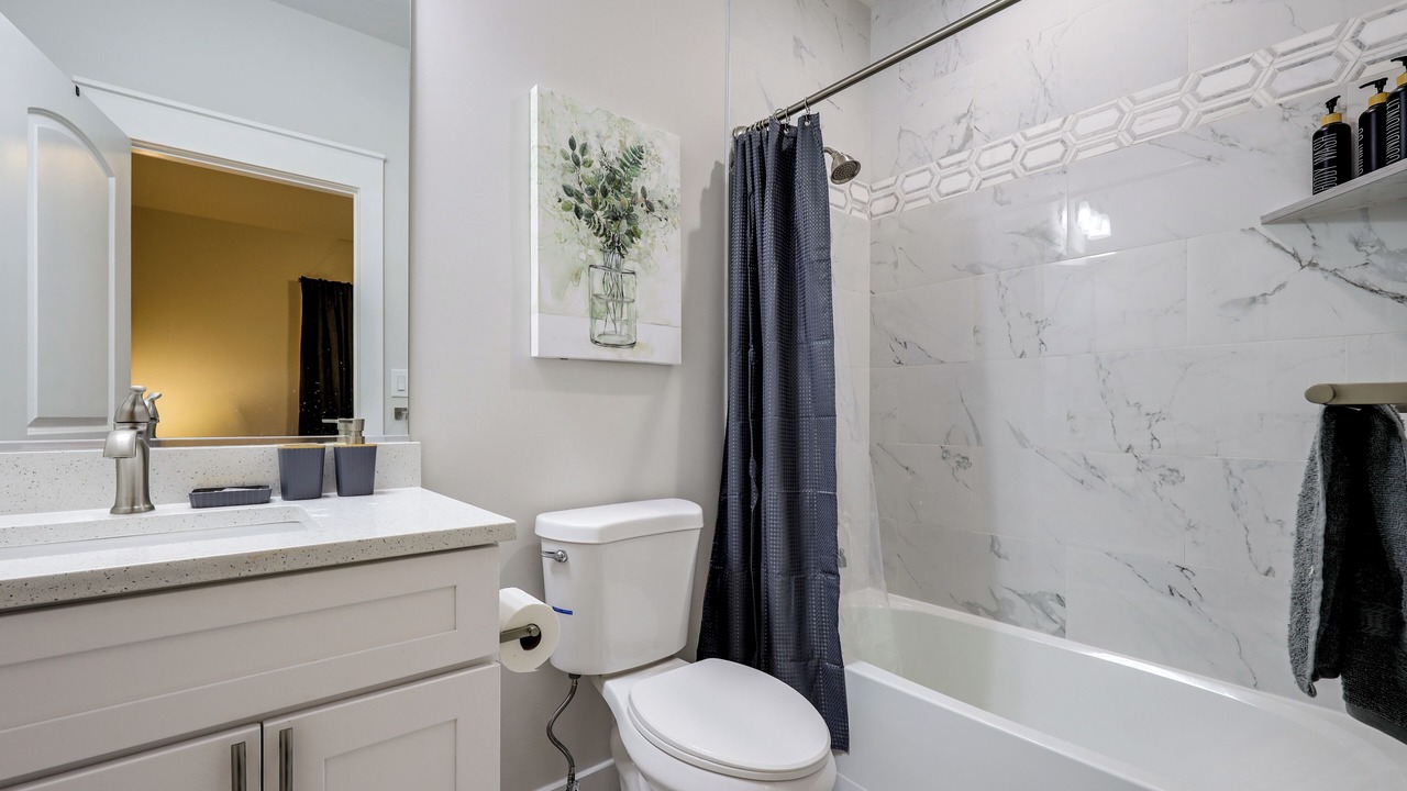 Photo of Bathroom in Triangle