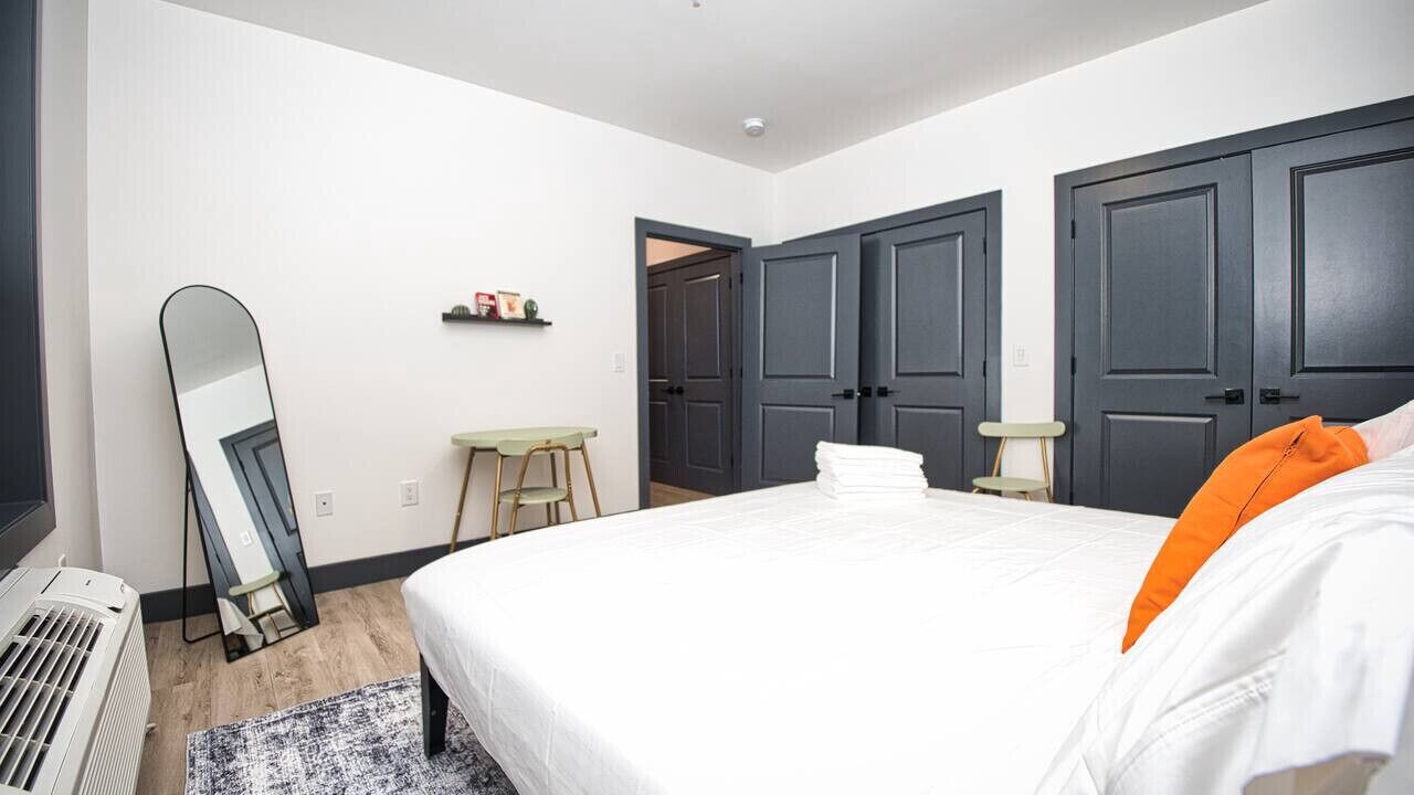 Photo of Bedroom in West New York