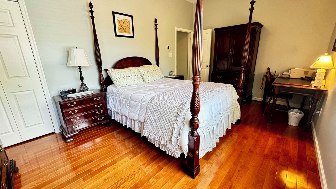 Photo of Bedroom in North Cape May