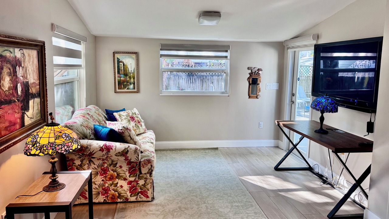 Photo of Livingroom in Victoria Park