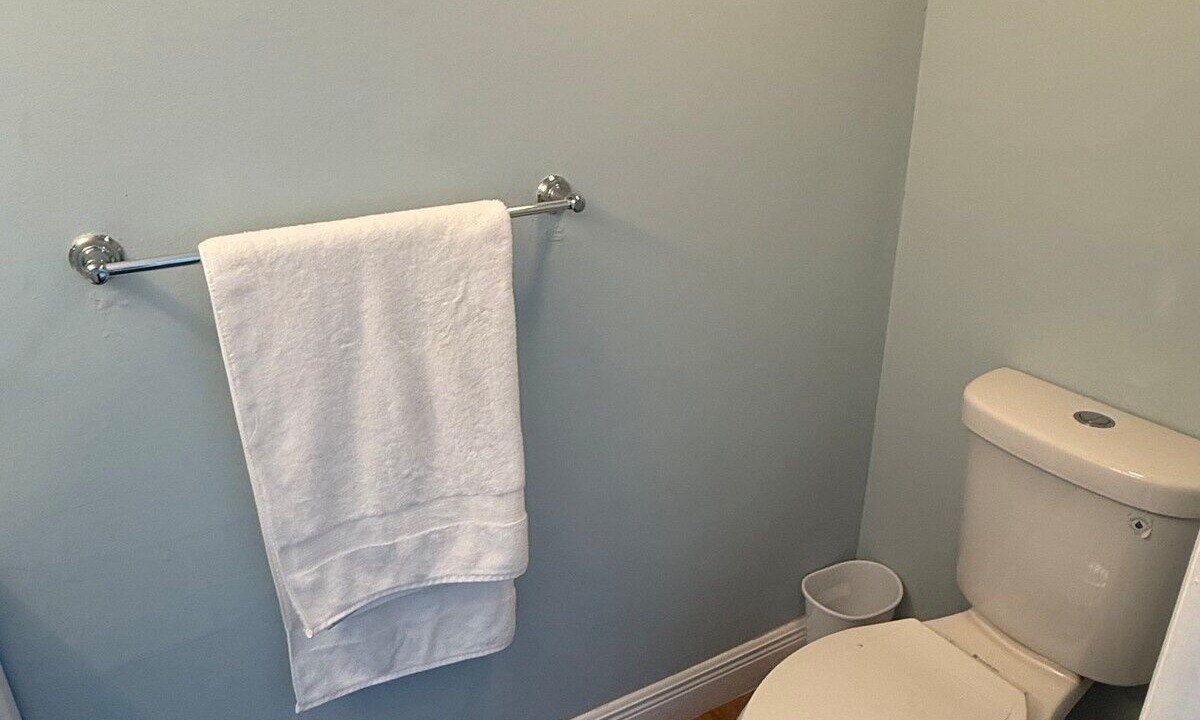 Photo of Bathroom in Eastern Shores