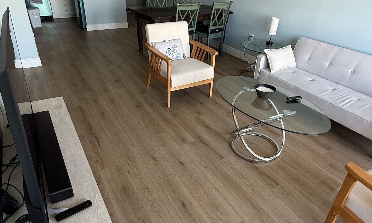 Photo of Livingroom in Eastern Shores