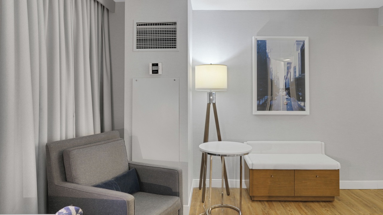 Photo of Livingroom in East Rutherford