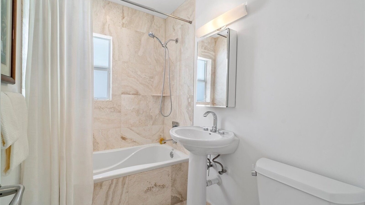 Photo of Bathroom in South Lake