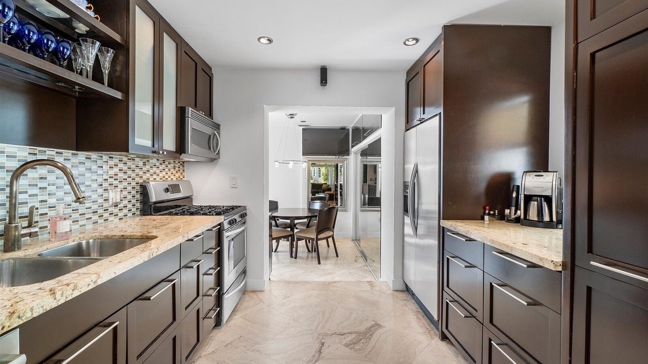 Photo of Kitchen in South Lake