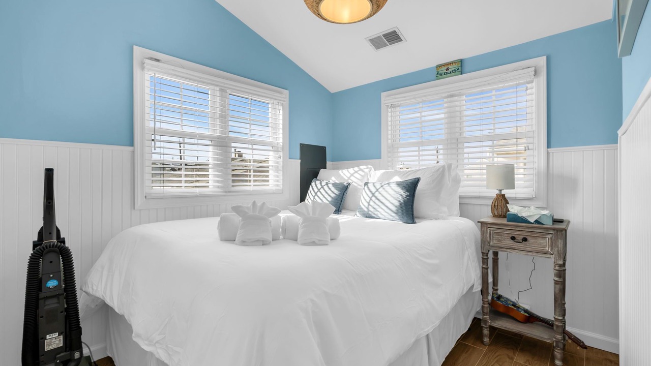 Photo of Bedroom in Ocean Beach III