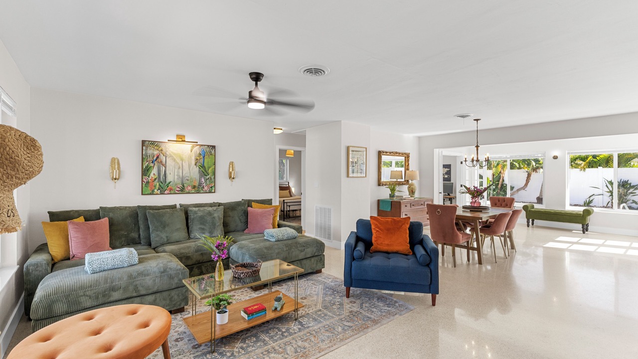 Photo of Livingroom in Deerfield Beach
