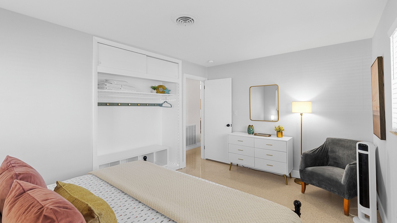 Photo of Bedroom in Deerfield Beach